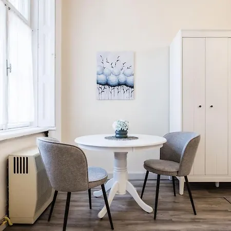 Andrassy 13 Center Apartment *