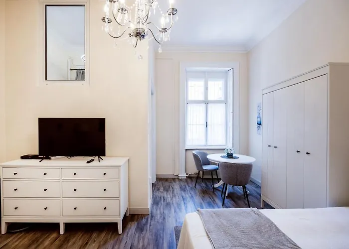 Andrassy 13 Center Apartman